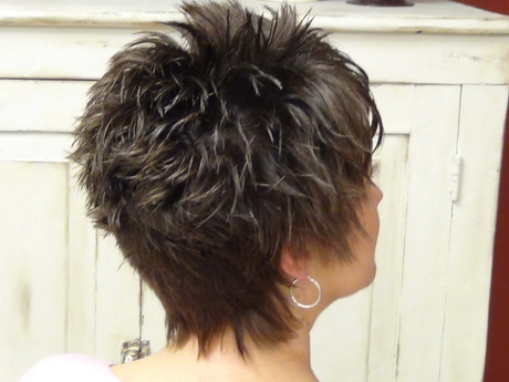 back-view-of-short-haircuts-75-17 A rövid hajvágás hátsó nézete