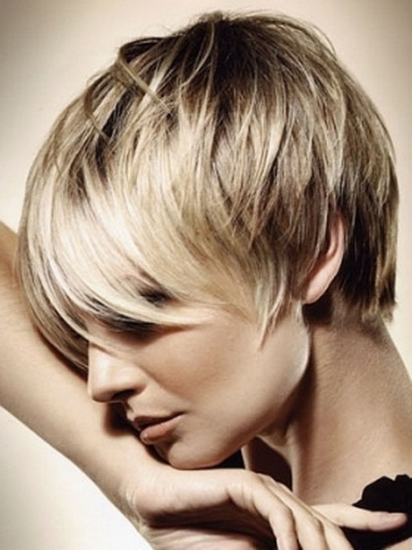 beautiful-short-hairstyles-34-4 Gyönyörű rövid frizurák