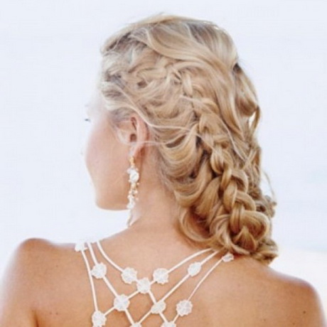 braid-wedding-hairstyles-28_7 Fonat esküvői frizurák