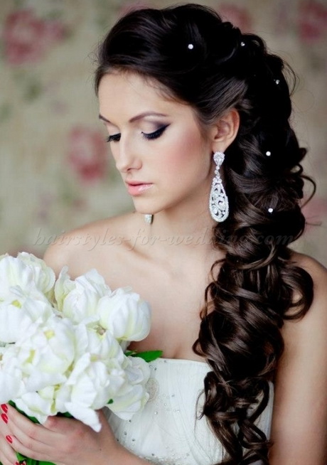bridal-hairstyles-for-long-hair-down-04_9 Menyasszonyi frizurák a hosszú haj le