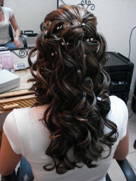 bridal-hairstyles-for-long-hair-half-up-03 Menyasszonyi frizurák a hosszú hajra félig