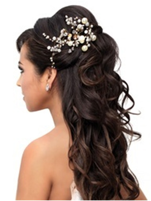 bridal-hairstyles-75-7 Menyasszonyi frizurák