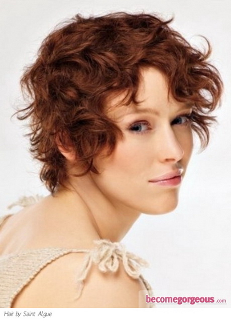 curly-short-hairstyles-women-92_10 Göndör rövid frizurák nők