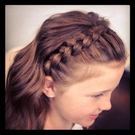 cute-braid-hairstyles-66_4 Aranyos fonat frizurák