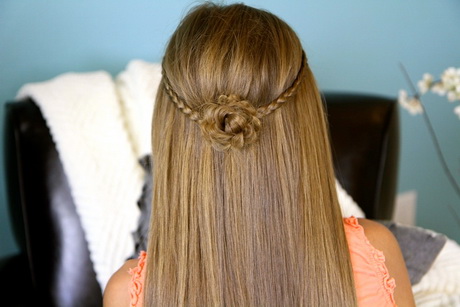 cute-braided-hairstyles-15_9 Aranyos fonott frizurák