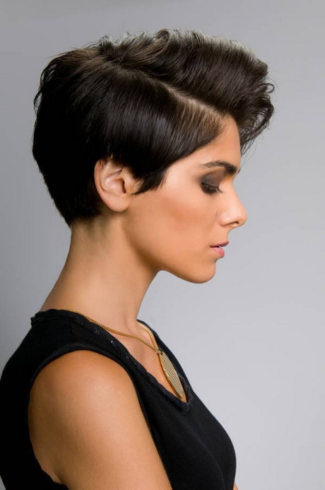 different-short-haircuts-for-women-54_5 Különböző rövid hajvágás a nők számára