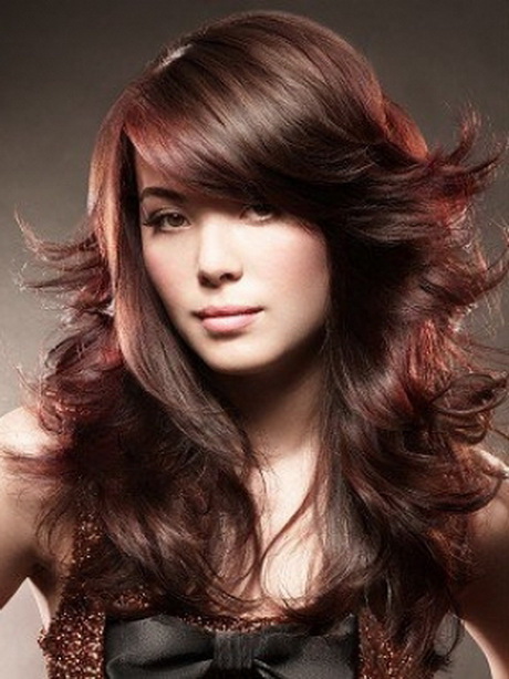 feathered-hairstyles-67-7 Tollas frizurák
