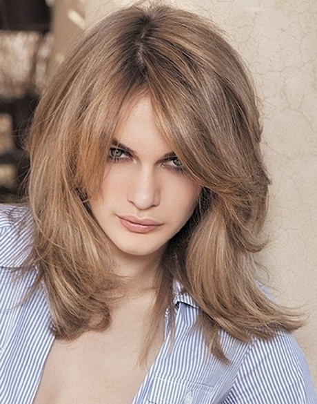 layered-medium-length-hairstyles-55-10 Réteges közepes hosszúságú frizurák