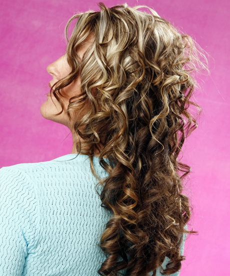 long-curly-formal-hairstyles-10-17 Hosszú göndör formális frizurák