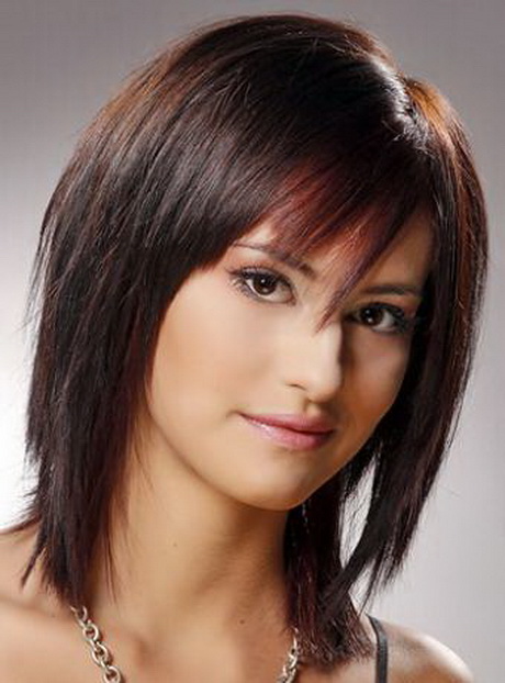 medium-shaggy-layered-hairstyles-47-8 Közepes bozontos réteges frizurák