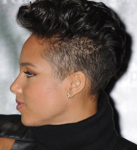 mohawk-hairstyles-for-black-women-58_14 Mohawk frizurák fekete nők számára