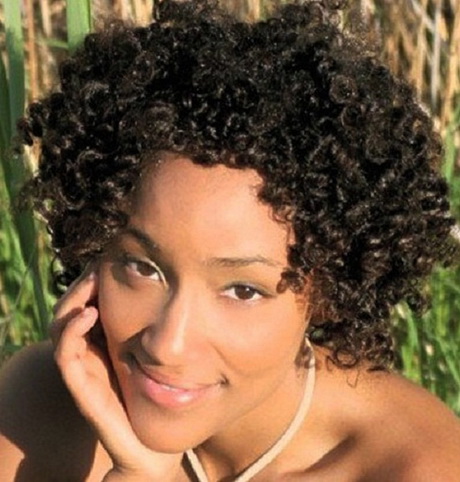 natural-curly-black-hairstyles-99-20 Természetes göndör fekete frizurák
