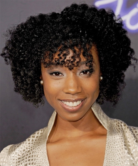 natural-curly-hairstyles-for-black-women-51-11 Természetes göndör frizurák fekete nők számára