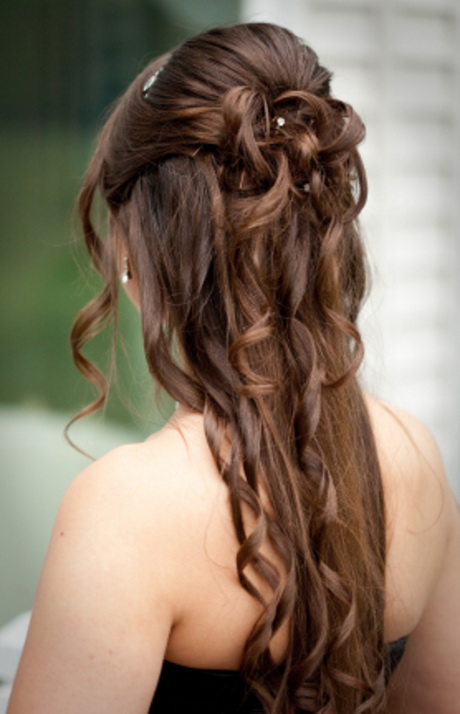 photos-of-prom-hairstyles-88_9 Fotók a szalagavató frizurákról