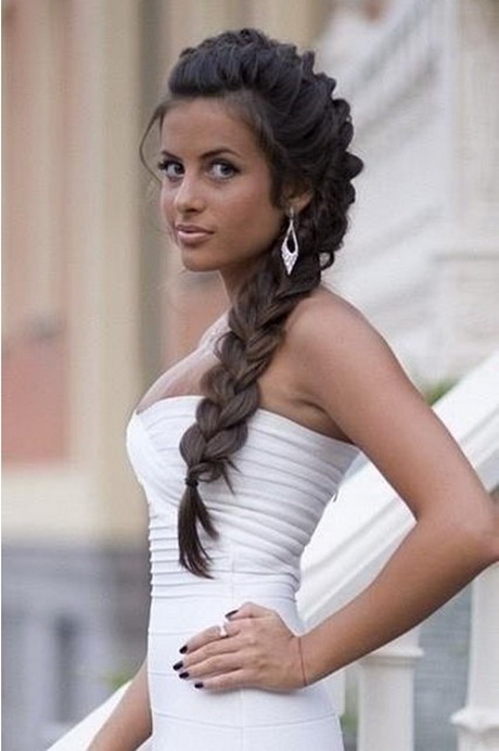 prom-hairstyles-to-the-side-71-9 Prom frizurák oldalra