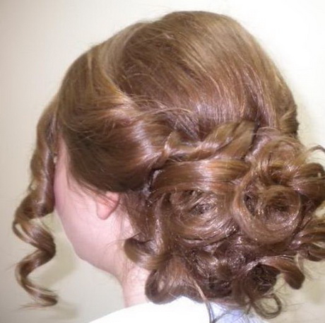 prom-hairstyles-up-and-curly-21_14 Prom frizurák fel, göndör
