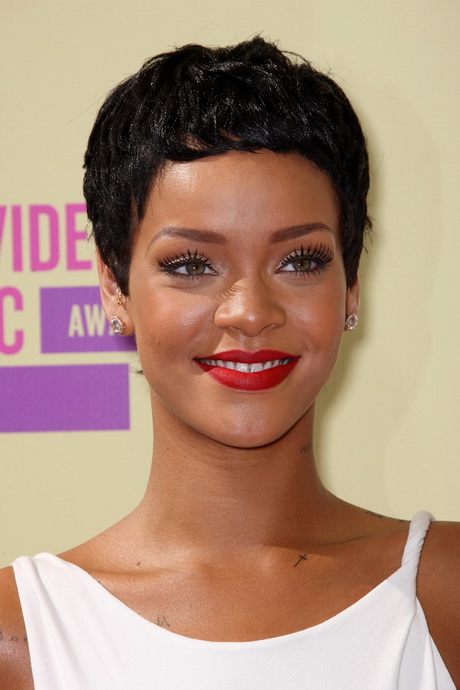 rihanna-short-haircuts-72-12 Rihanna rövid hajvágás