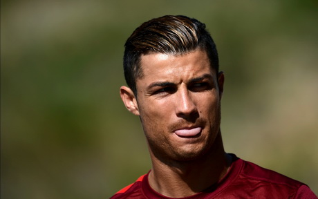 ronaldo-haircut-96-18 Ronaldo hajvágás