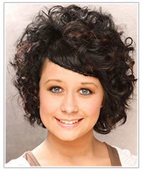 short-hairstyles-for-curly-hair-round-face-94_9 Rövid frizurák göndör haj kerek arc