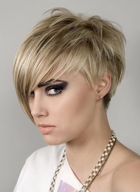 short-hairstyles-for-women-images-24-7 Rövid frizurák a nők számára képek