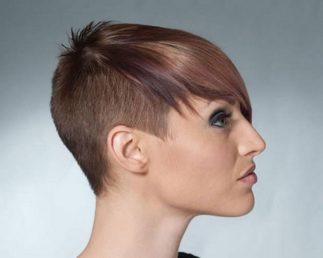 short-shaved-hairstyles-for-women-47-19 Rövid borotvált frizurák a nők számára