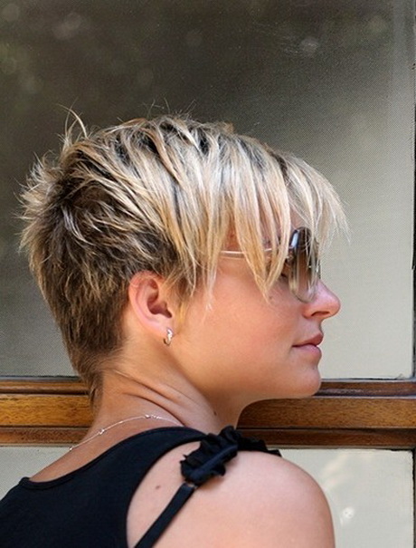 short-summer-haircuts-for-women-61_12 Rövid nyári hajvágás a nők számára