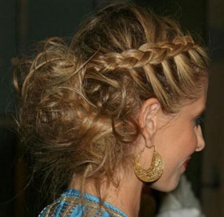 braided-hairstyle-updos-74_12 Fonott frizura updos