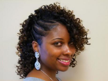 braided-mohawk-hairstyles-for-black-girls-93_11 Fonott mohawk frizurák fekete lányok számára