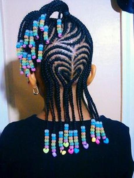 cute-braided-hairstyles-for-kids-21_15 Aranyos fonott frizurák gyerekeknek