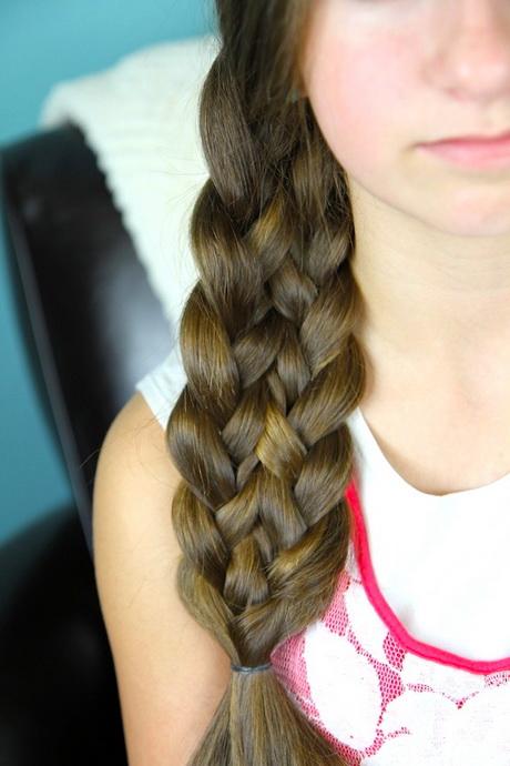 cute-easy-braided-hairstyles-33_5 Aranyos könnyű fonott frizurák