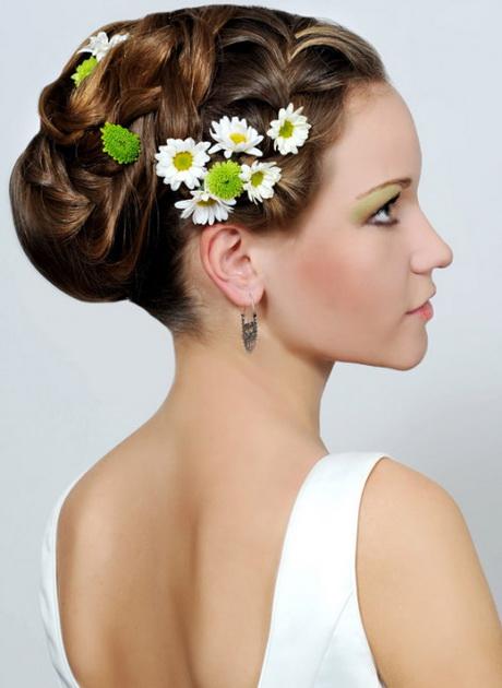 flowers-for-hair-wedding-19_12 Virágok haj esküvő