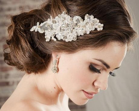 hair-accessories-for-wedding-44_17 Haj kiegészítők esküvőre