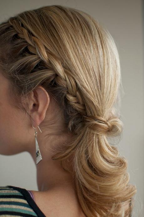braid-and-ponytail-hairstyles-77_14 Fonat és lófarok frizura