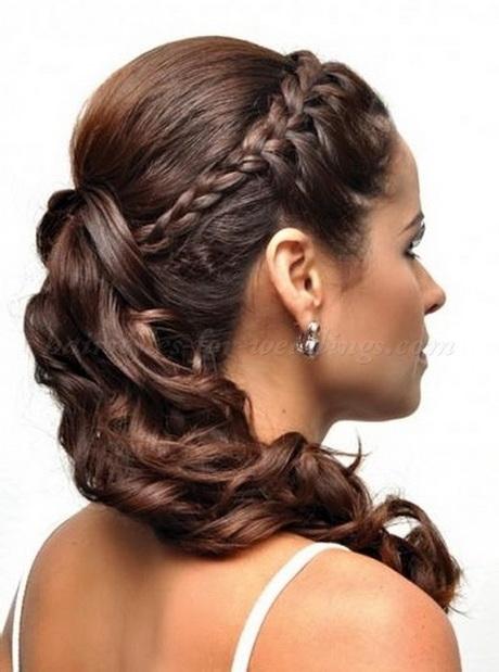 braid-and-ponytail-hairstyles-77_18 Fonat és lófarok frizura