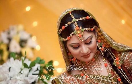 bridal-hairstyle-for-indian-wedding-78_16 Menyasszonyi frizura indiai esküvőre