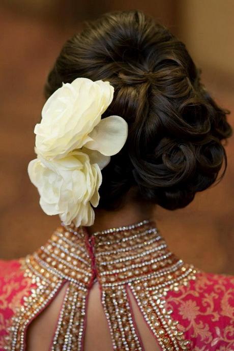 bridal-hairstyle-for-indian-wedding-78_3 Menyasszonyi frizura indiai esküvőre