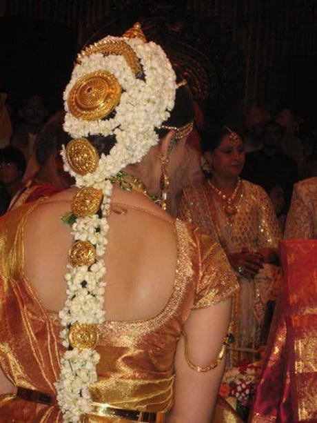 bridal-hairstyle-for-indian-wedding-78_4 Menyasszonyi frizura indiai esküvőre