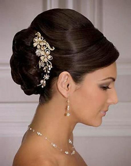 bridal-hairstyle-images-04_13 Menyasszonyi frizura képek