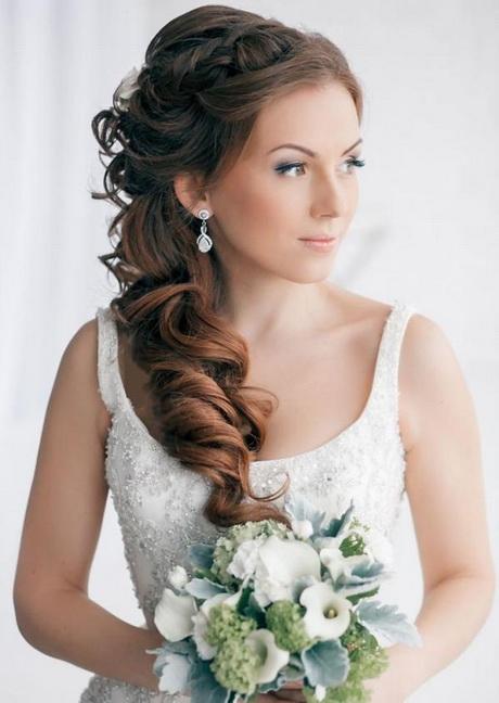 bridal-hairstyle-long-hair-96_10 Menyasszonyi frizura hosszú haj