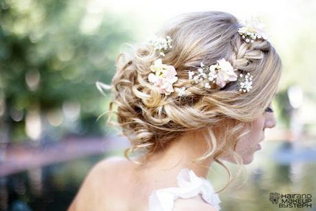 flowers-wedding-hair-25_2 Virágok esküvői haj
