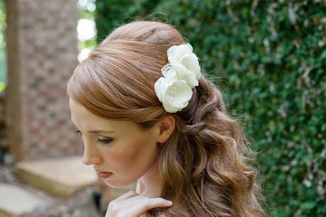 flowers-wedding-hair-25_3 Virágok esküvői haj