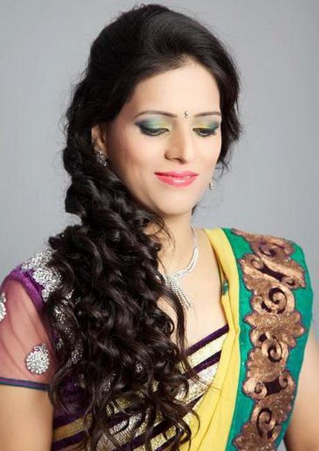marathi-bridal-hairstyle-70_11 Marathi menyasszonyi frizura
