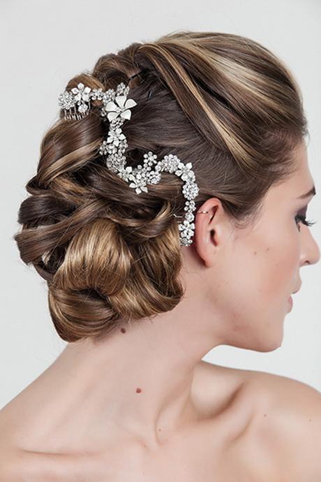 new-bridal-hairstyles-75 Új Menyasszonyi frizurák