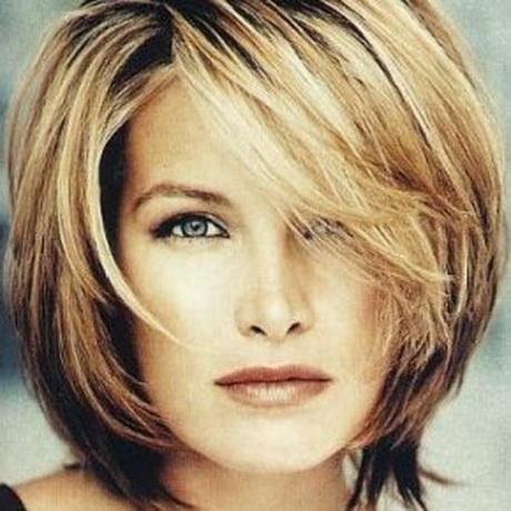 popular-hairstyles-for-women-over-40-57_10 Népszerű frizurák a 40 év feletti nők számára