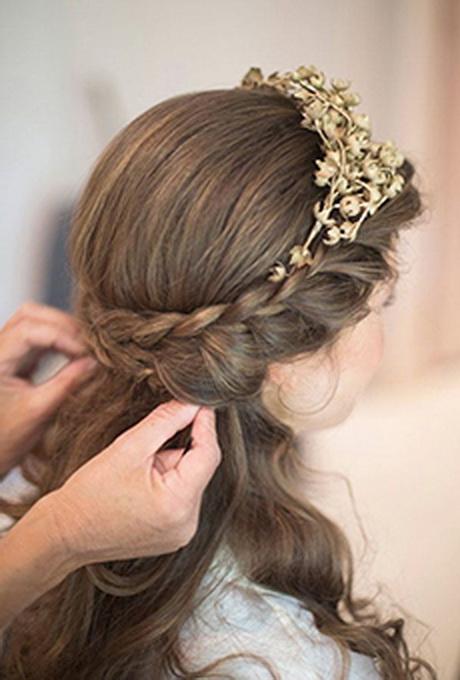 bridal-braids-hairstyle-89_15 Menyasszonyi zsinórra frizura
