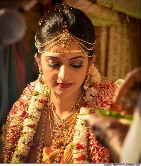 bridal-hairstyle-for-south-indian-wedding-03_7 Menyasszonyi frizura a dél-indiai esküvőre
