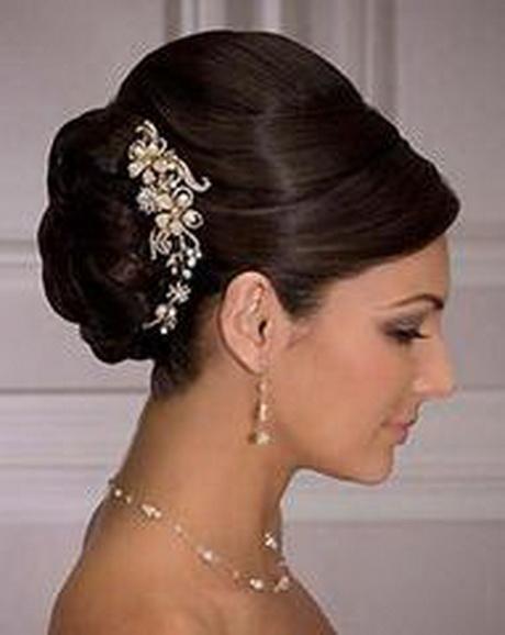 bridal-hairstyle-photos-72_9 Menyasszonyi frizura fotók