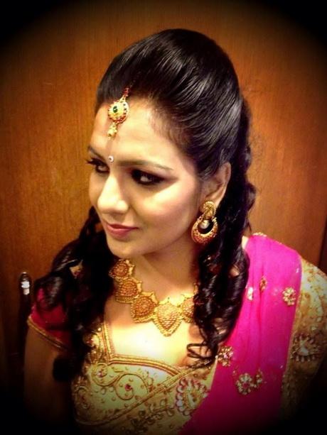 bridal-hairstyles-for-indian-weddings-29_13 Esküvői frizurák indiai esküvők számára
