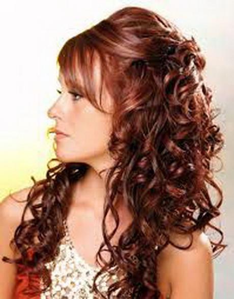 bridal-hairstyles-for-long-curly-hair-63_7 Menyasszonyi frizurák hosszú göndör hajra