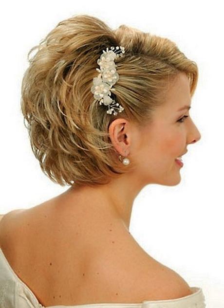 bridal-hairstyles-for-women-50_10 Menyasszonyi frizurák nőknek